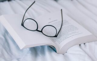 Vánoce s knížkou o udržitelnosti a šetrnějším způsobu života