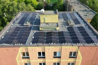 Již od ledna minulého roku je možné v rámci jednoho bytového domu v Česku sdílet elektřinu.