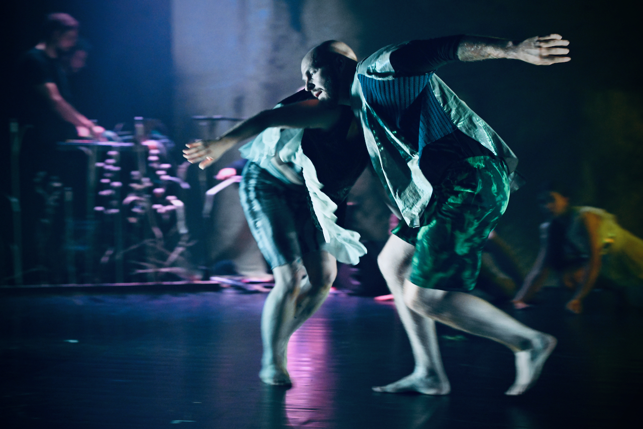 Radiant se pokouší ztvárnit problematiku světelného smogu tancem. Foto: František Ortmann