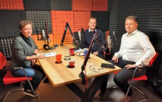 Milan Medek, vedoucí odboru udržitelnosti a prevence ve společnosti Kooperativa a ředitel Nadace Kooperativa a Milan Valouch, vedoucí odboru investic a územního plánování města Kunovice.