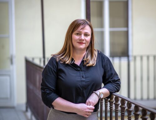 Oděvní společnosti záměrně zamlčují informace o likvidaci neprodaného oblečení, tvrdí výzkumnice