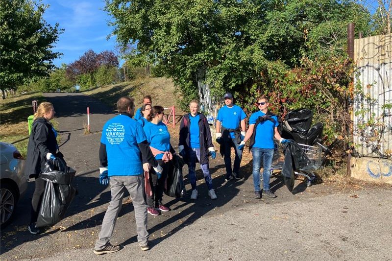 Jednou z dobrovolnických činností společnosti HP je i likvidace černých skládek. Foto: poskytnuto společností HP