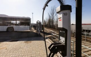 E.ON navrhl a postavil pro dopravce Comett Tábor depo s dvanácti dobíjecími body. Foto: poskytnuto společností E.ON