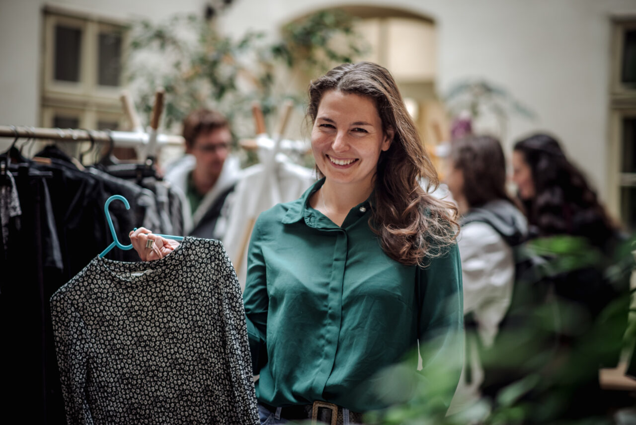 Na více než stovce míst po celém Česku odstartoval ve čtvrtek Swap Festival. Foto: Kateřina Hefler, Ekonews